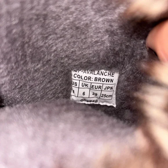 Dream Pairs Brown and Black Winter Boots - Picture 6 of 7